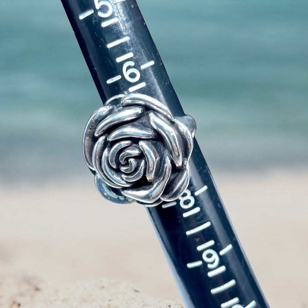 🌺Large Sterling Rose Ring - Picture 11 of 11